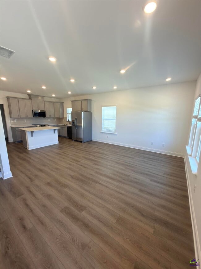 Photo - 203 Ensemble Blvd