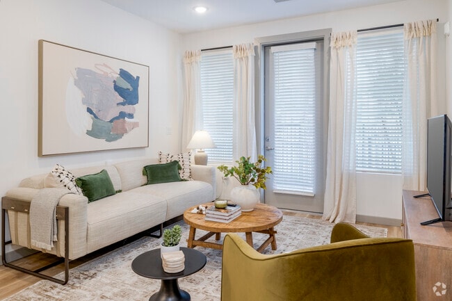 2BR, 2BA - 1,092SF - Living Room