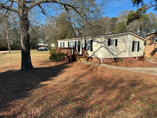 Building Photo - 2 Crosby Ln