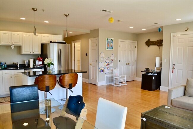 Photo - 1306 Columbia Rd Unit 4E