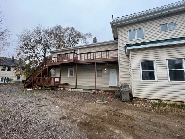 Photo - 283 Harbor St Unit Apartment 2