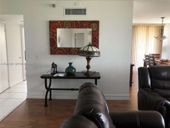 Photo - 3400 NE 192 St Unit 609