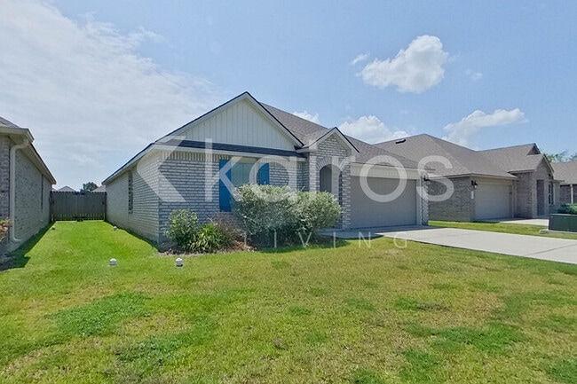 Photo - 104 ORTHELLO COURT