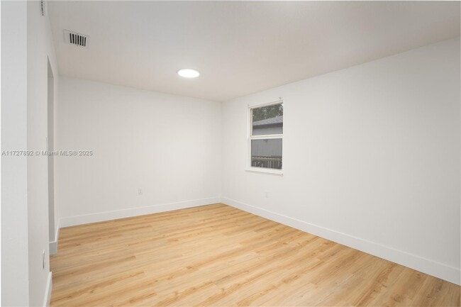 Photo - 22291 Westchester Blvd Unit 405