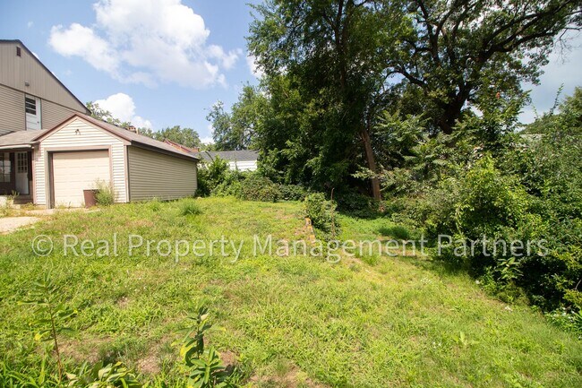 Photo - 1350 Giddings Ave SE
