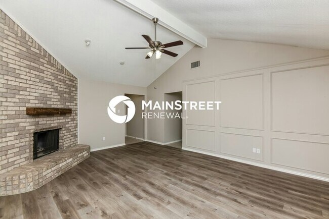 Photo - 4 Bedroom Pet-Friendly Home in Watauga, TX with Main Street Renewal