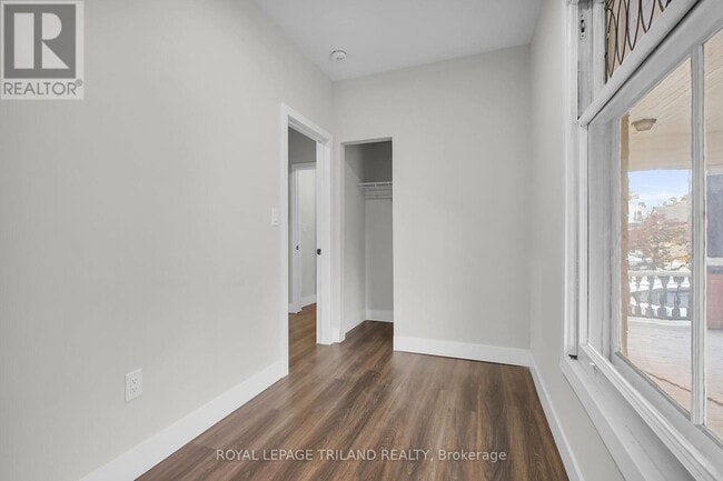 Photo - 22 Mitchell St Unité 2