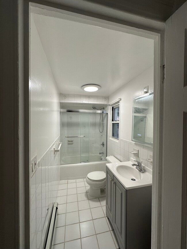 Photo - 810 17th St Unit Apt.1