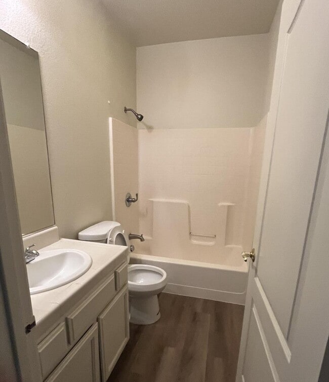 Photo - 315 Soberanes St