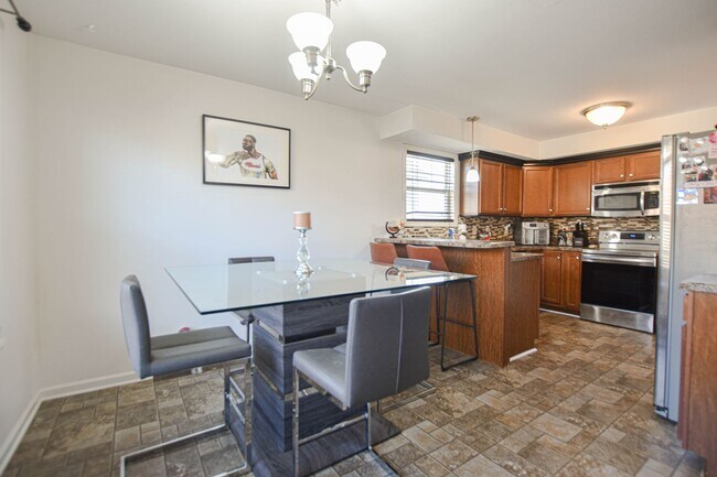 Photo - Pet Friendly Three Bedroom!