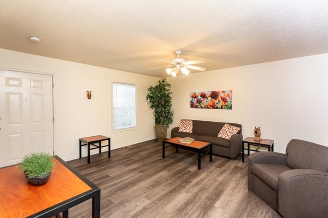 Photo - Glenside Townhomes