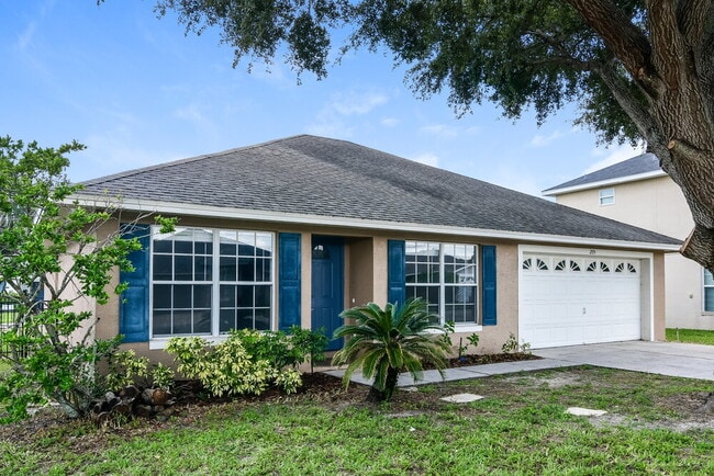 Photo - 205 Madalyn Ct
