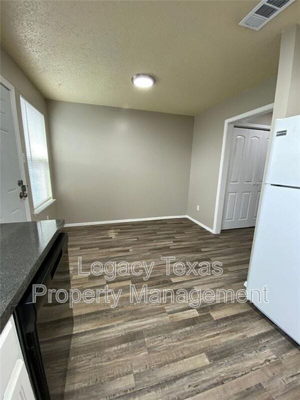 Photo - 1608 Sun Valley Dr