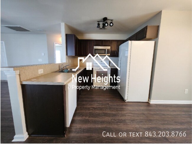 Photo - 200 Keaton Brook Dr