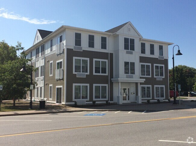 Building Photo - Brunswick Station Apartments