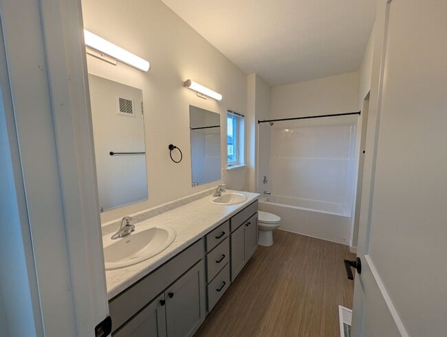 Photo - The Shores at Spirit Lake