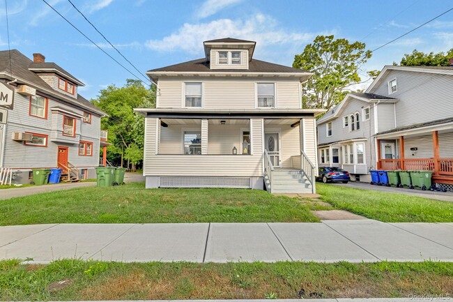 Building Photo - 100 Academy Ave