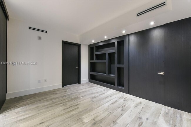 Photo - 1010 Brickell Ave Unidad 3905