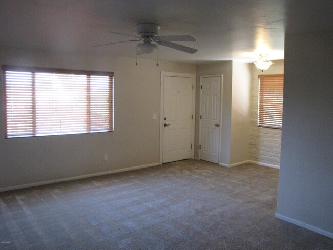 Building Photo - 6533 Calle La Paz Unit D
