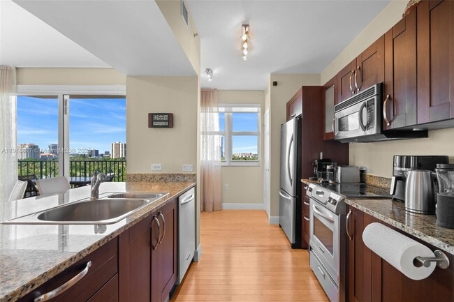 Photo - 20000 E Country Club Dr Unit 1002