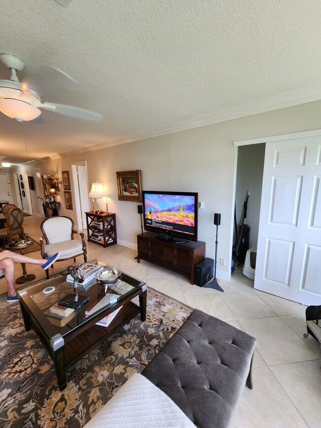 Photo - 55+ Community / 2 Bed/2 Bath Condo in Delr...