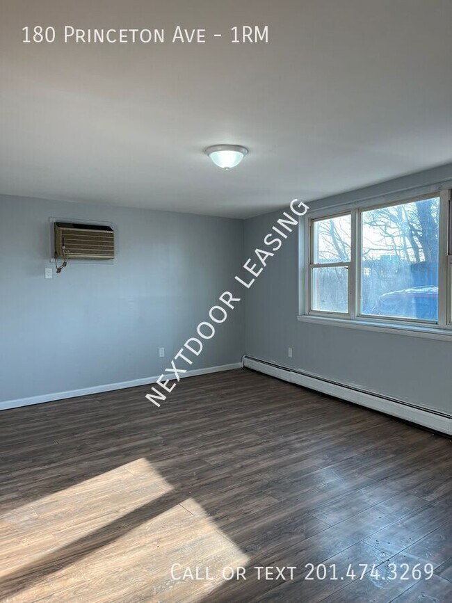 Photo - 180 Princeton Ave Unit 1RM