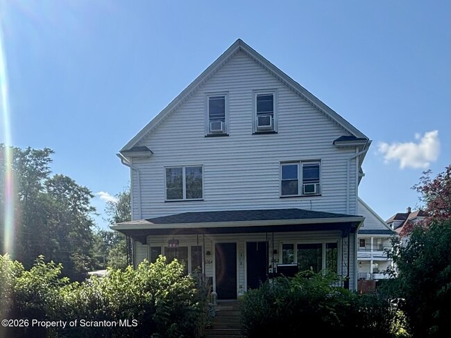 Building Photo - 1262 S 6th Ave