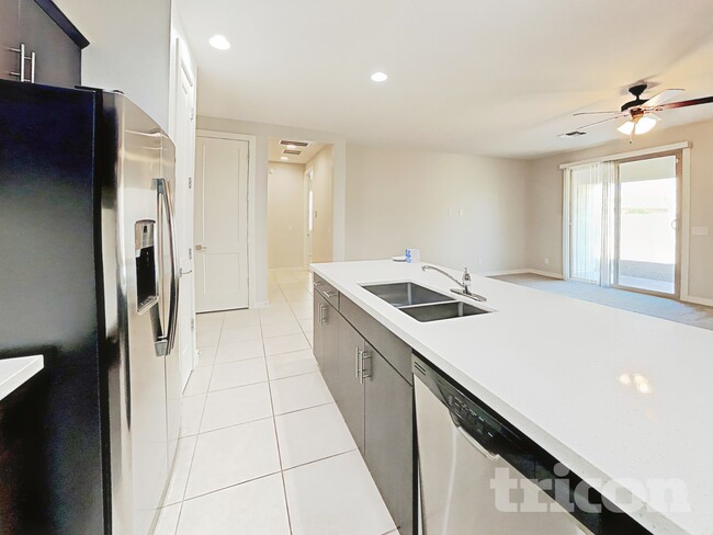 Photo - 42246 W Balsa Dr