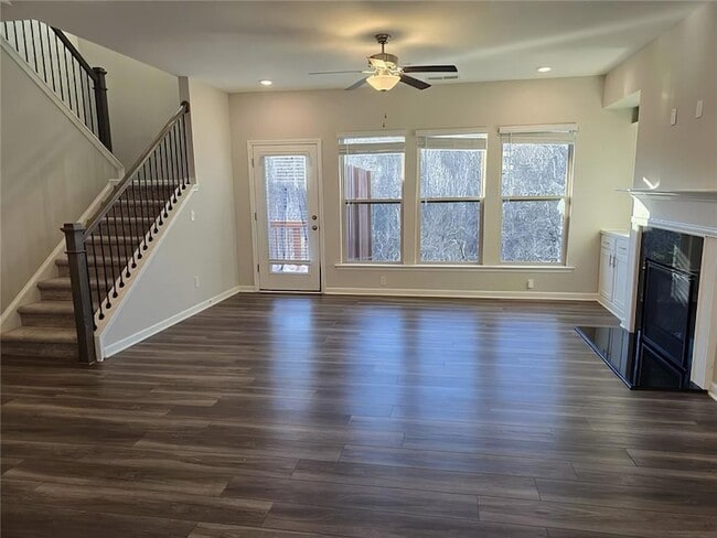 Photo - 1341 Elderwood Way