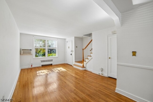Photo - 176 Millburn Ave