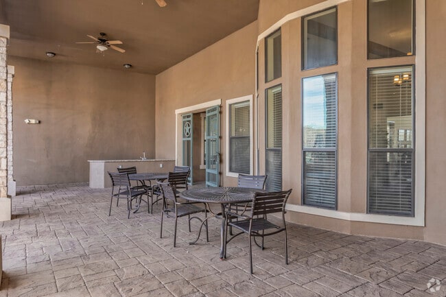Outdoor Lounge