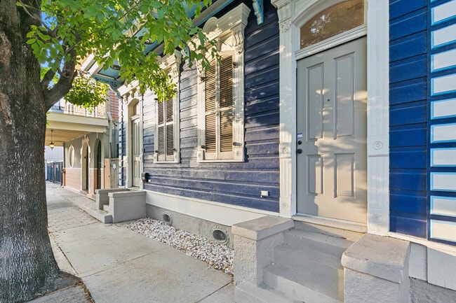 Photo - 2337 N Rampart St