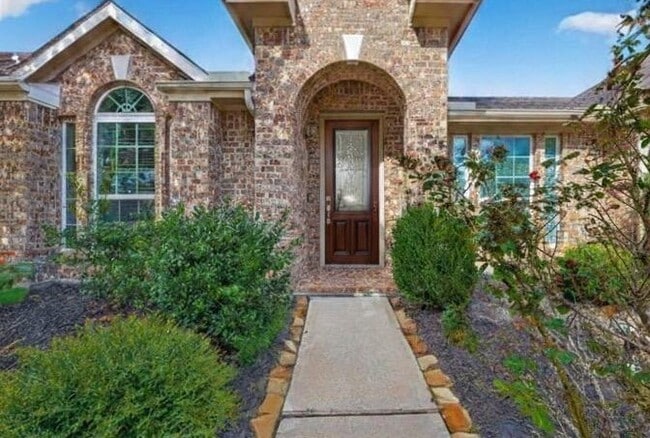 Photo - 17506 Waeback Dr