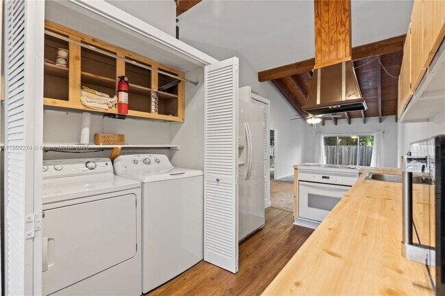 Photo - 2331 Dogwood Ct