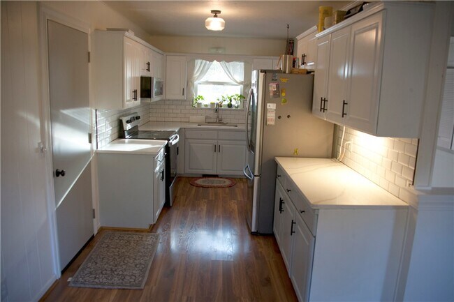 Photo - 34 Basore Dr