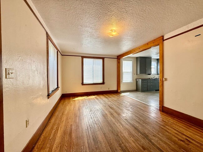 Photo - 2512 N 2nd St