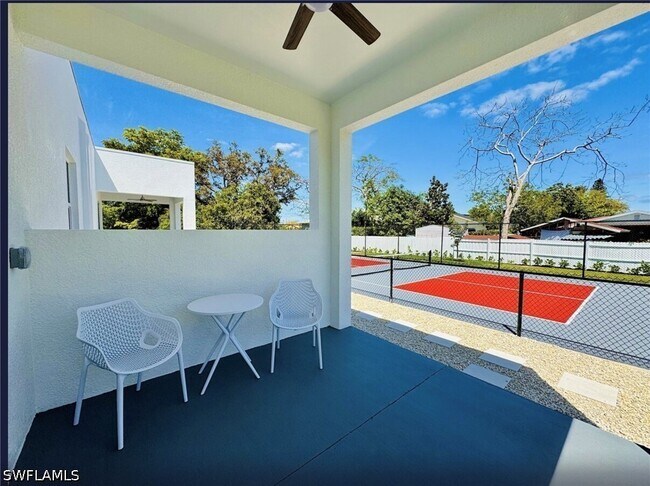 Photo - 2479 Shadowlawn Dr