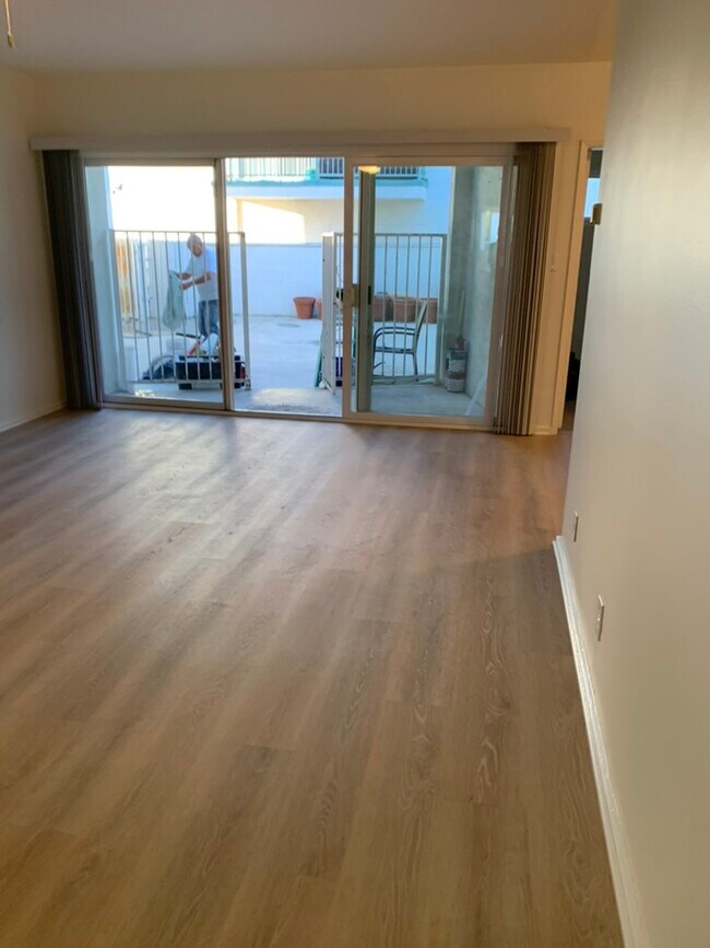 205 Va Riviera Apartments Redondo Beach, CA