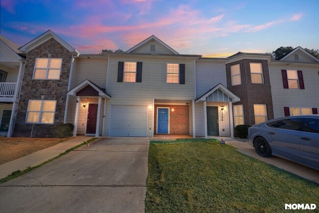 Photo - 1734 Old Dogwood