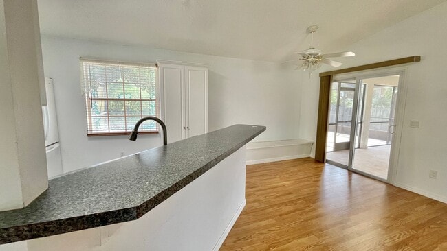 Photo - 3 BR , 2 Bath Annual Screened Pool Home Available