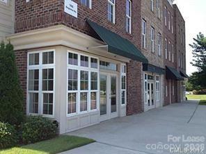 Building Photo - 105 Singleton Rd Unit 201