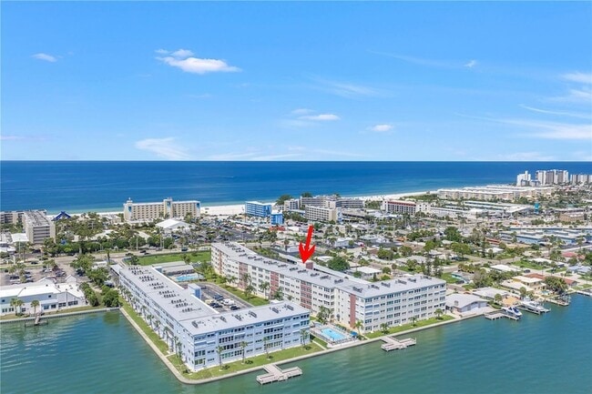 Building Photo - 5575 Gulf Blvd Unit 426