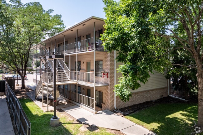 Photo - Clock Tower Apartments