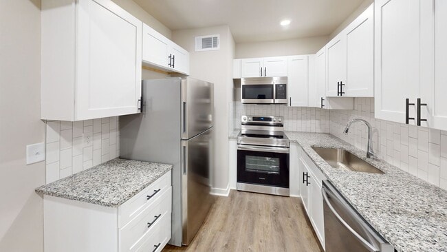 Photo - Crystal at Harwell