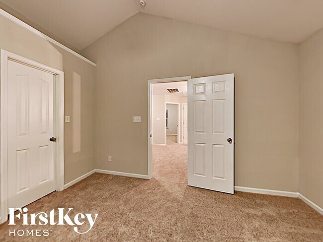 Photo - 2434 Cairns Mill Court