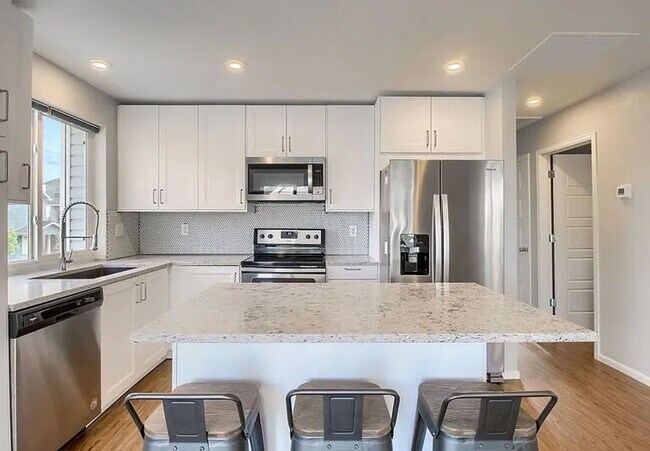 Photo - 17807 E 54th Ave