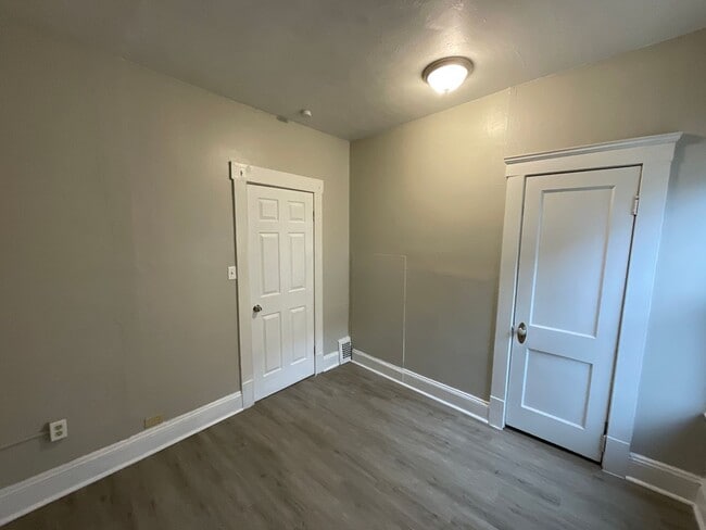 Photo - 6807 Worley Ave Unidad 6807 Worley Avenue - 4