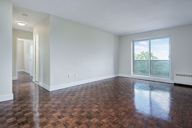 Photo - Inwood Manor