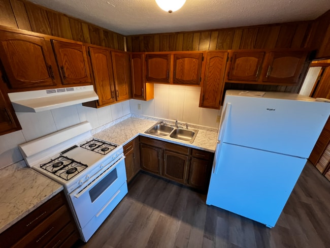 Photo - 17041 Wilby Ln