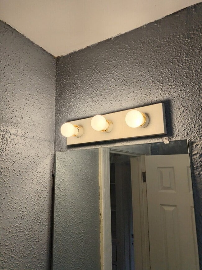 Photo - 3658 E 143rd St Unit 2